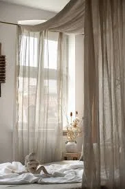 Dreamy Boho Sheer Linen Canopy Bed Cu...