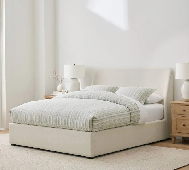 Layton Upholstered Bed, Heathered Che...