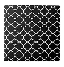 Black and White Quatrefoil Pattern Ce...