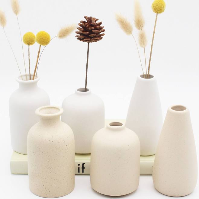 Handmade Ceramic Bud Vase: Small Whit...