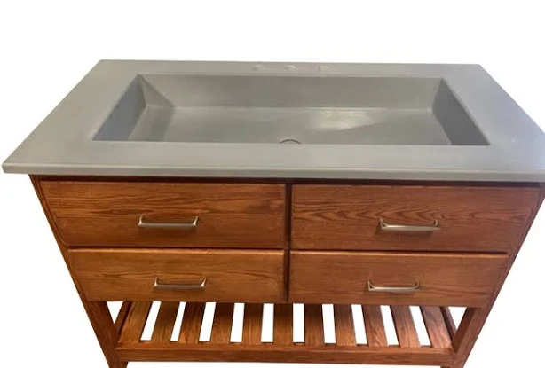 The Portland Vanity Top
