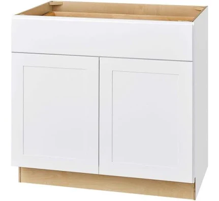 Hampton Bay Avondale Shaker Base Kitc...