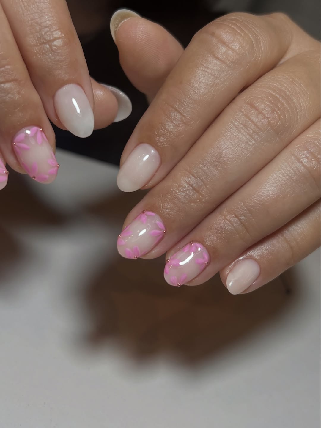 Soft Pink Floral Decal Short Oval Nails