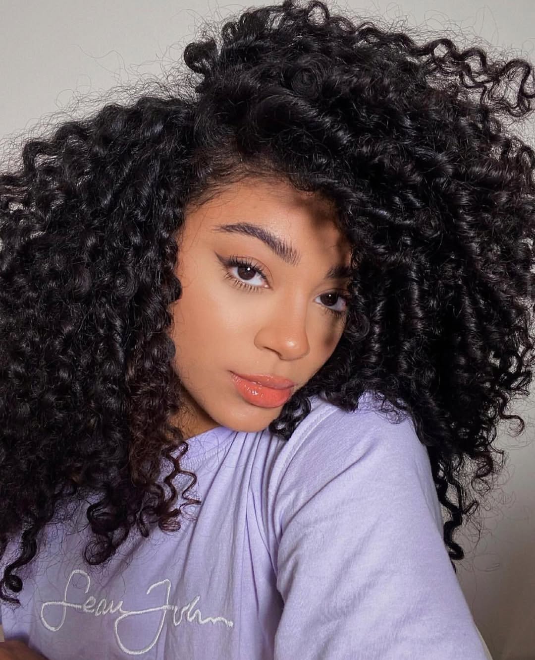 Defined 3C Curls With Natural Volume